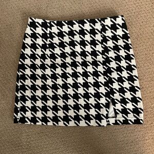 Black and white womens mini skirt